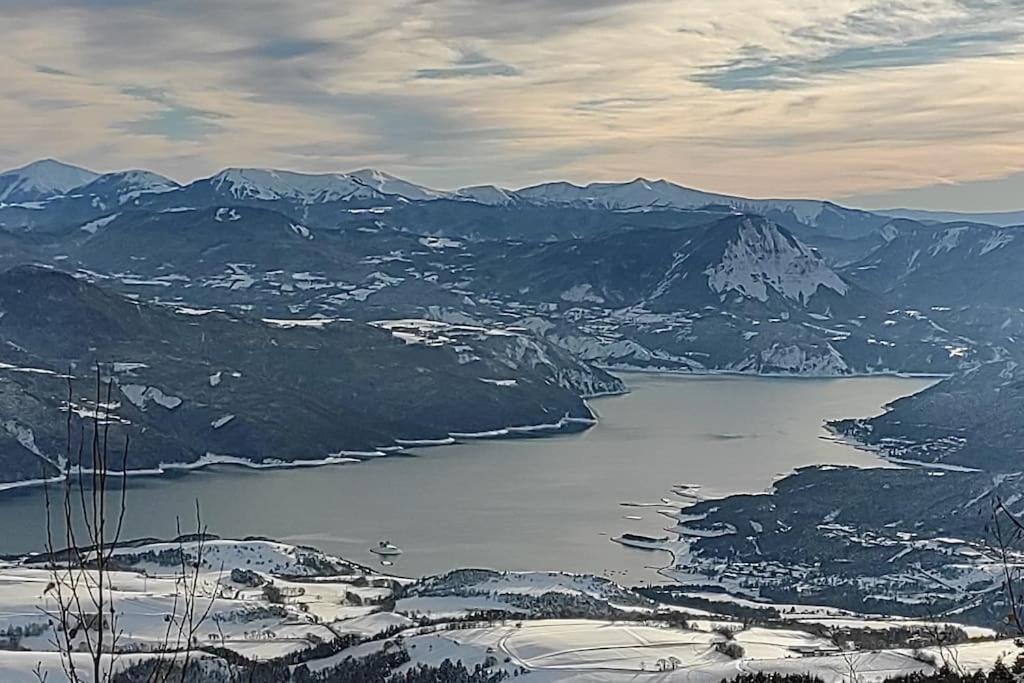 La Tulipe **** Panzió Savines Kültér fotó